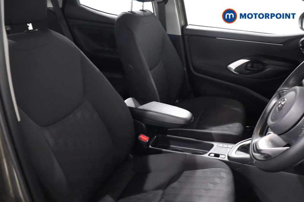 Used Toyota Yaris 2025 for sale - 77997998: Photo 30