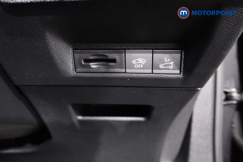 Used Peugeot 5008 2025 for sale - 77691707: Photo 30