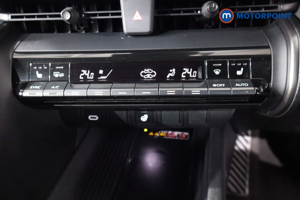 Used Toyota C-HR 2024 for sale - 76557666: Photo 25