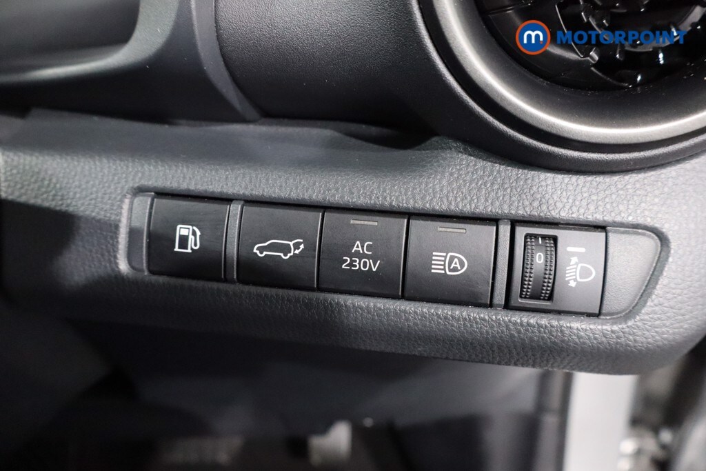 Used Toyota C-HR 2024 for sale - 76557666: Photo 29