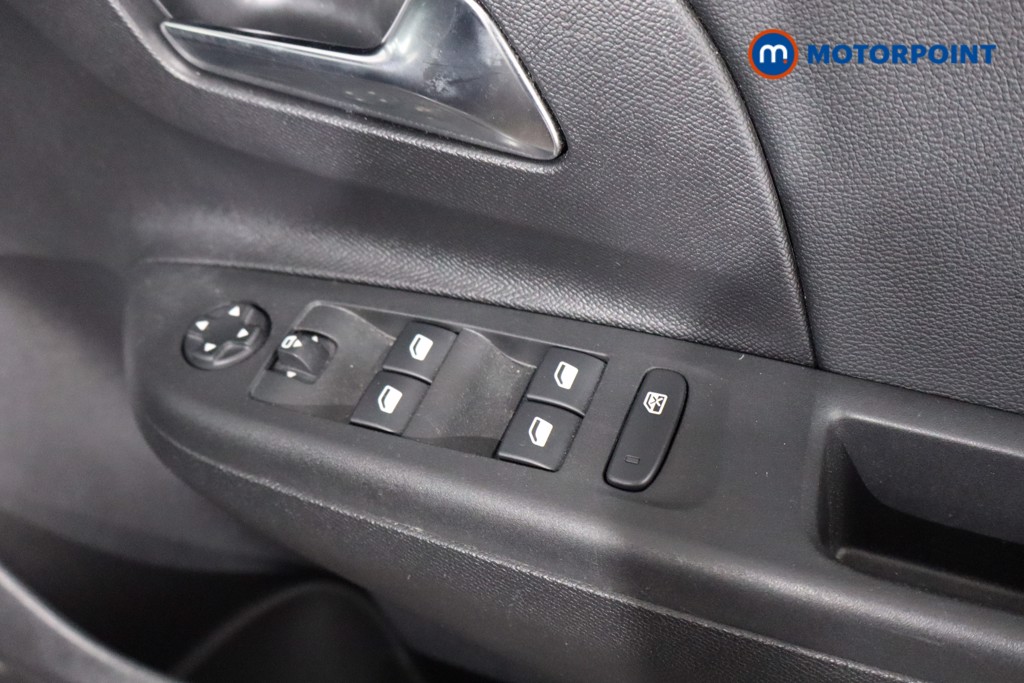 Used Vauxhall Corsa 2023 for sale - 76762729: Photo 29