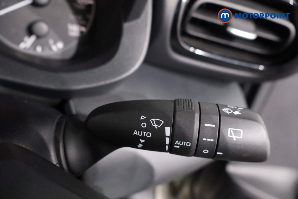 Used Toyota Yaris 2025 for sale - 78162815: Photo 23