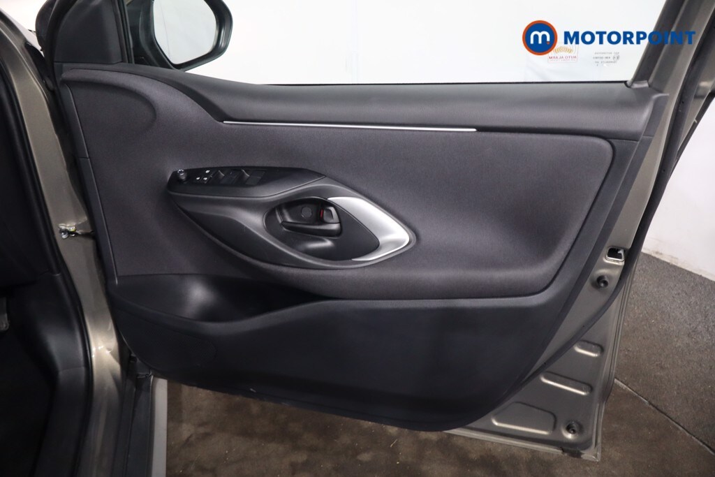 Used Toyota Yaris 2025 for sale - 78162815: Photo 30