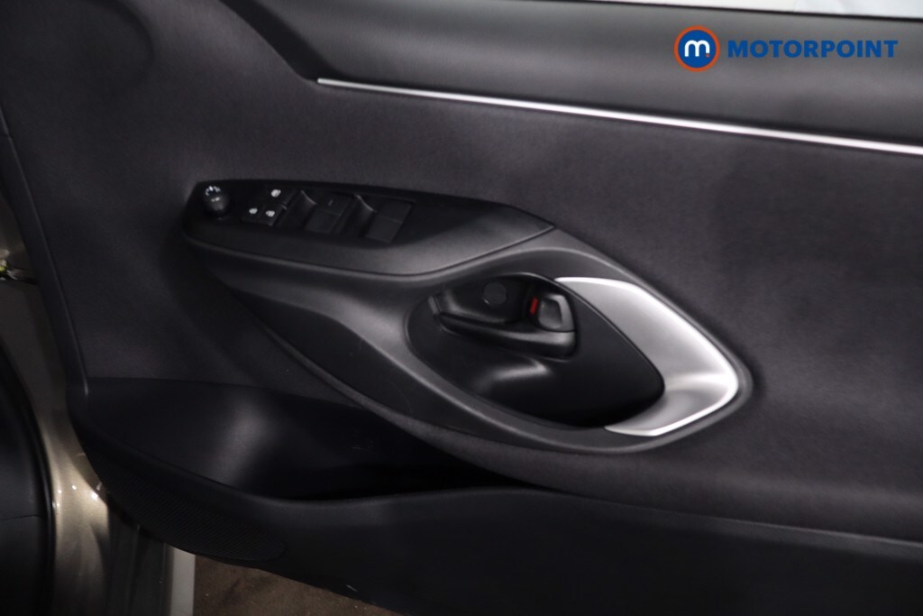 Used Toyota Yaris 2025 for sale - 78162815: Photo 31