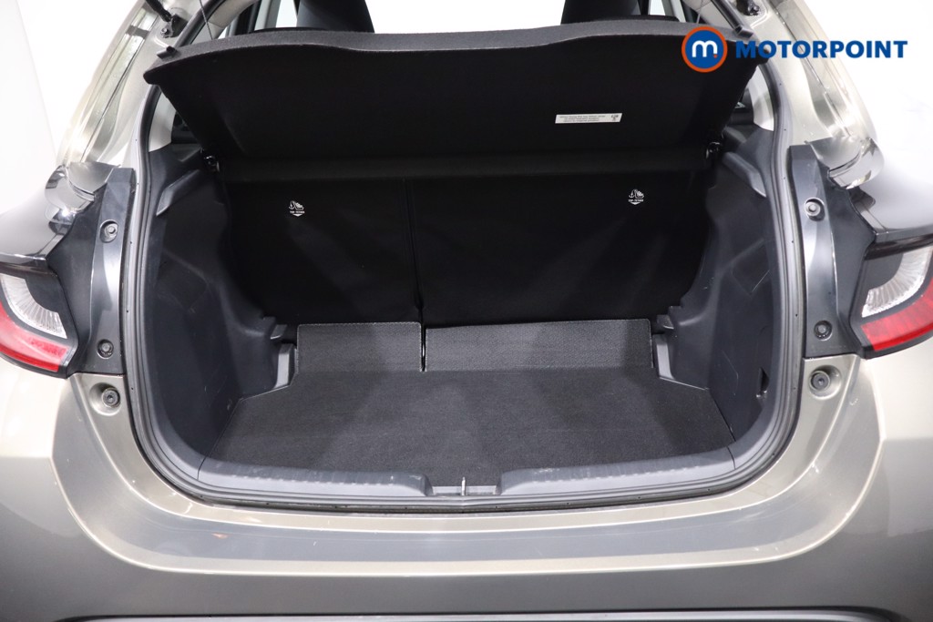 Used Toyota Yaris 2025 for sale - 78162815: Photo 44