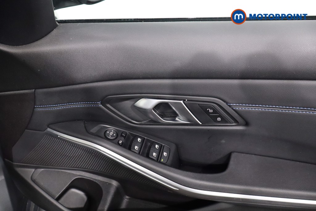 Used BMW 3 Series 2024 for sale - 77529734: Photo 30