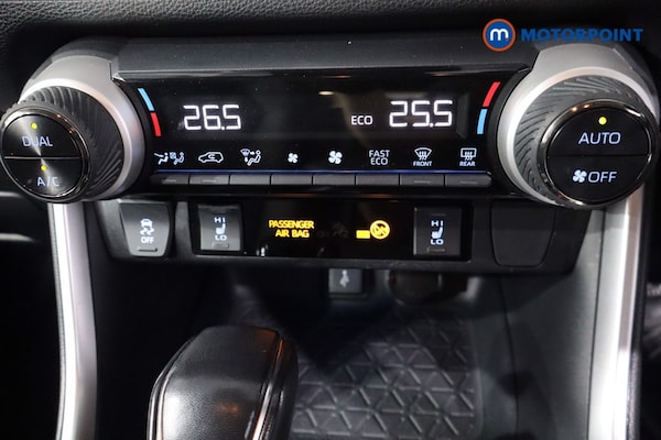 Used Toyota RAV4 2021 for sale - 75684863: Photo 30