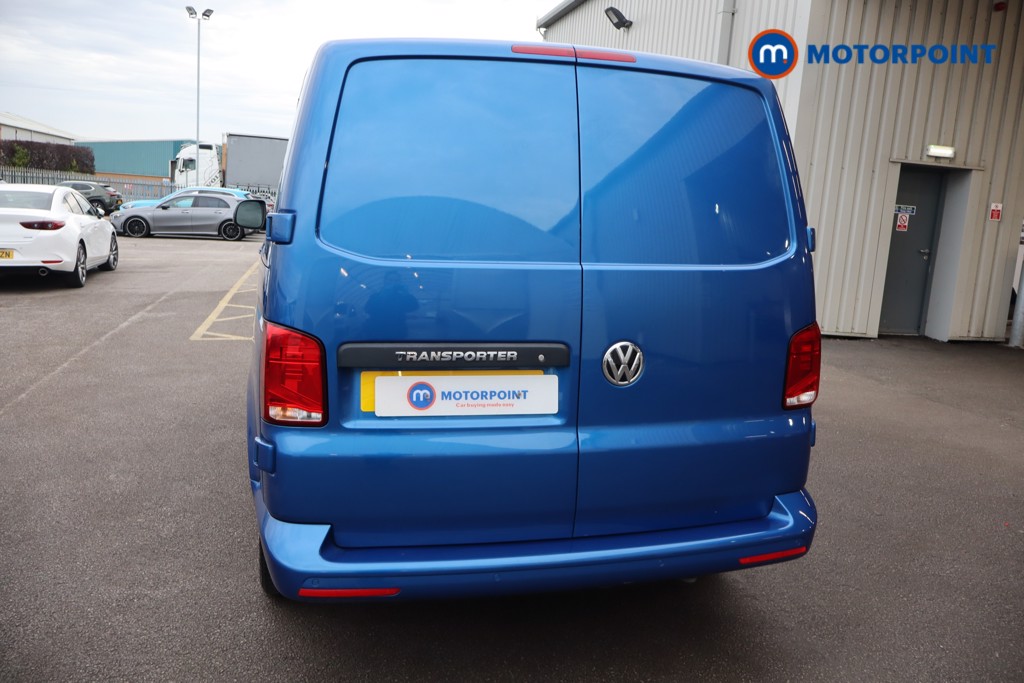 Used Volkswagen Transporter 2024 for sale - 77398693: Photo 3