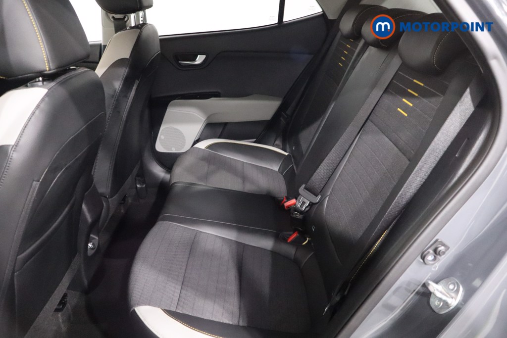 Used Kia Stonic 2023 for sale - 77568017: Photo 13