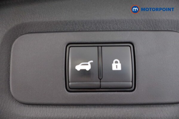 Used Nissan Qashqai 2024 for sale - 76252858: Photo 44