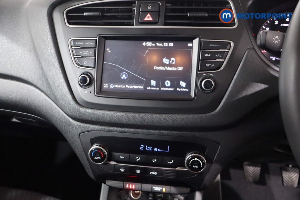 Used Hyundai i20 2018 for sale - 76147006: Photo 23