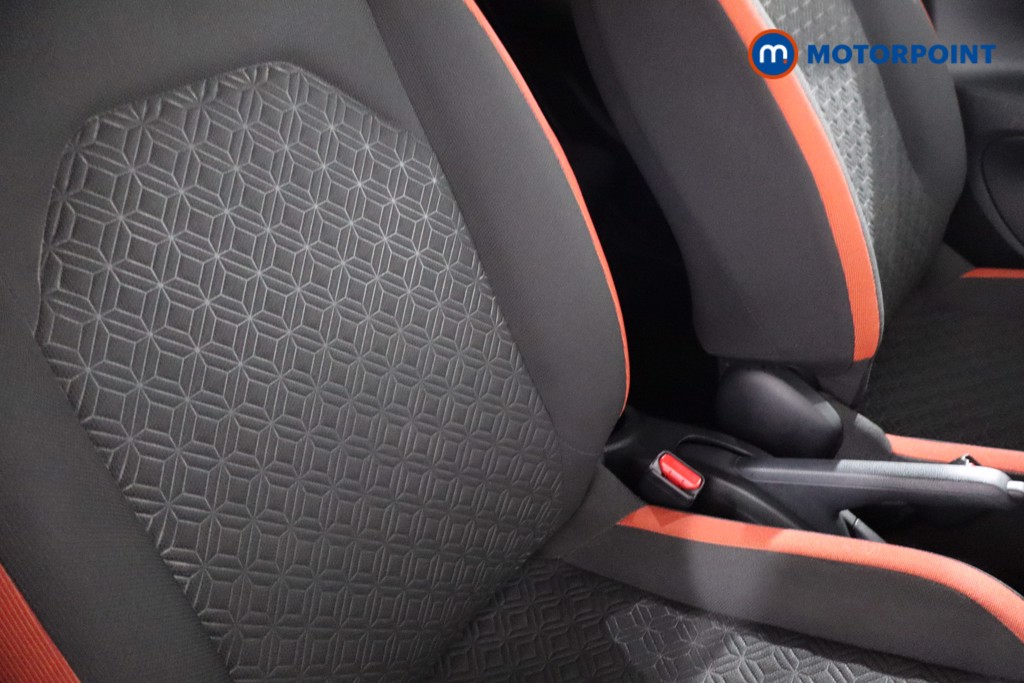 Used Toyota Aygo X 2022 for sale - 76117867: Photo 30