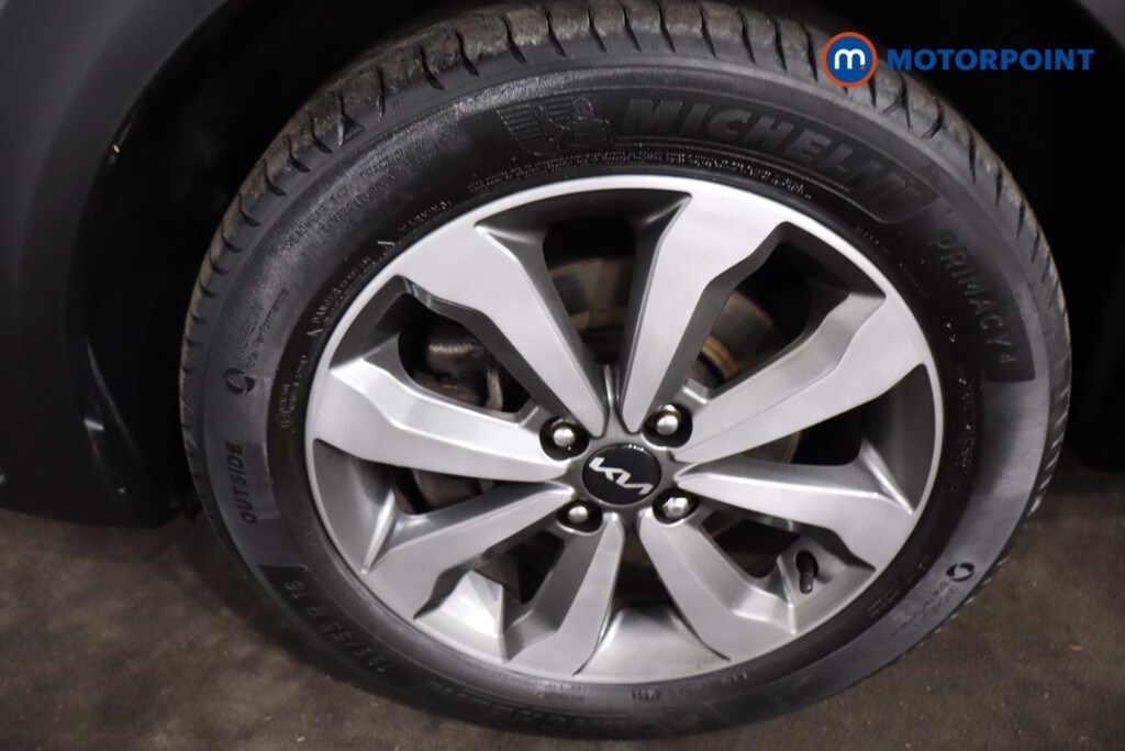 Used Kia Stonic 2022 for sale - 77932290: Photo 19