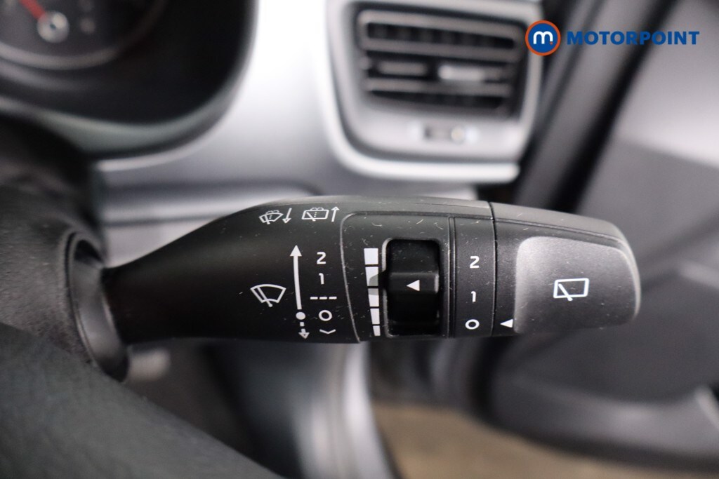 Used Kia Stonic 2022 for sale - 77932290: Photo 23