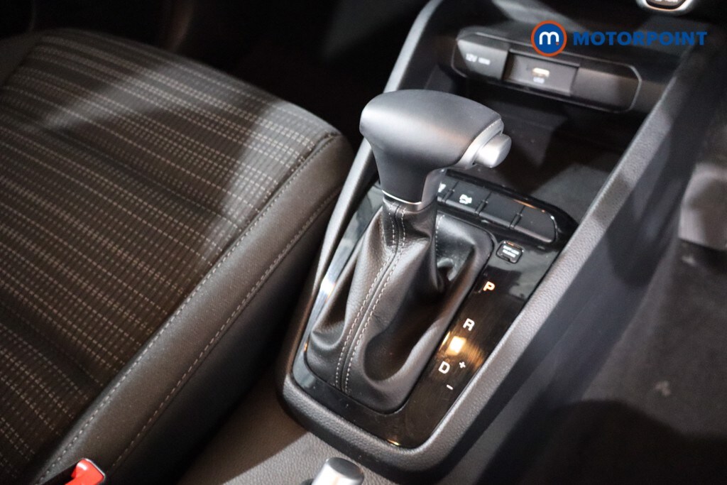 Used Kia Stonic 2022 for sale - 77932290: Photo 27