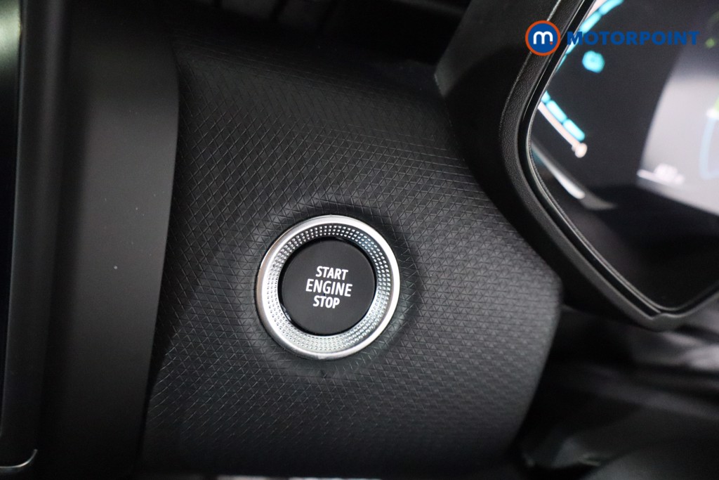 Used Renault Clio 2023 for sale - 77286747: Photo 25