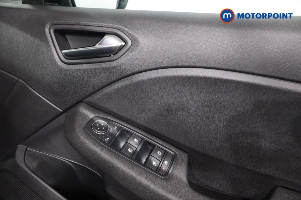 Used Renault Clio 2023 for sale - 77286747: Photo 32