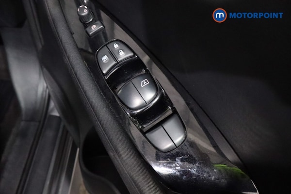 Used Nissan Leaf 2022 for sale - 76206454: Photo 32