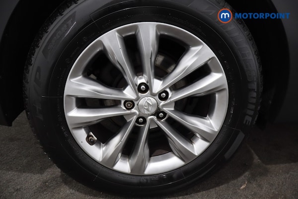 Used Hyundai Santa Fe 2016 for sale - 76067959: Photo 17
