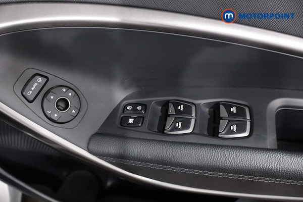 Used Hyundai Santa Fe 2016 for sale - 76067959: Photo 33