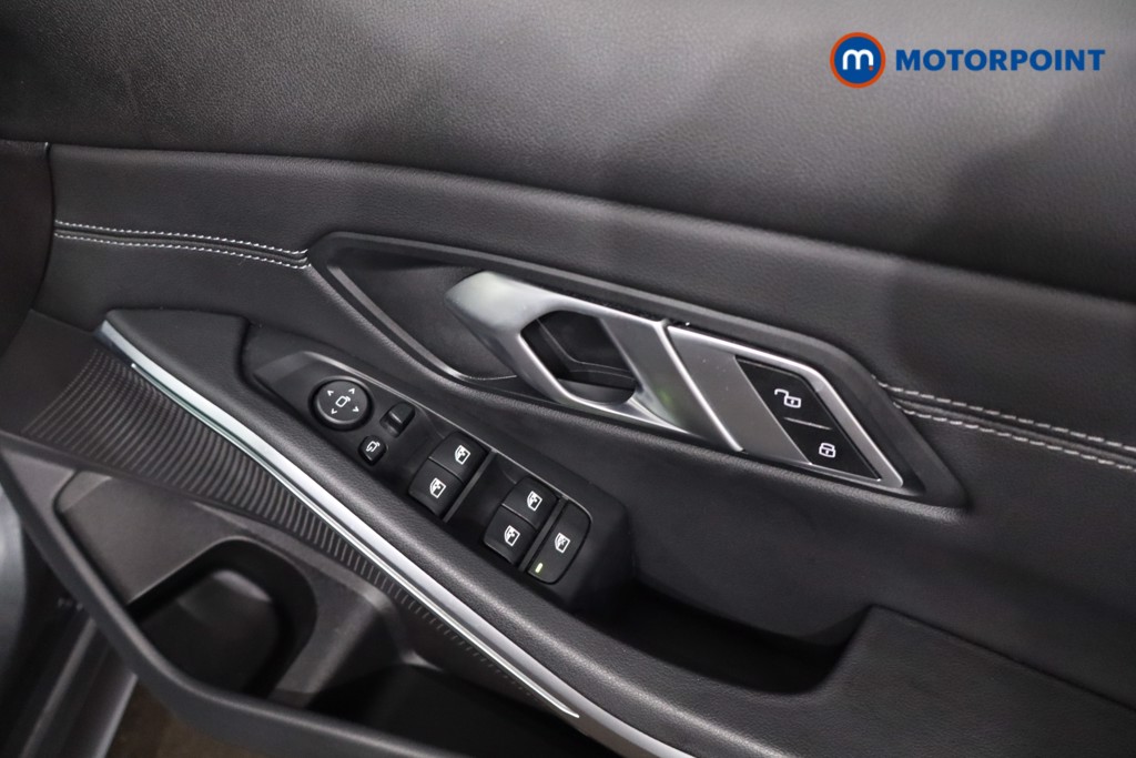 Used BMW 3 Series 2021 for sale - 77168191: Photo 33