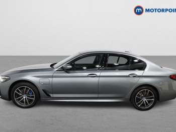 Used BMW 5 Series 2022 for sale - 74761190: Photo