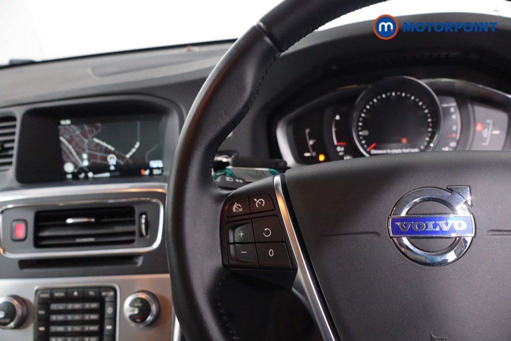 Used Volvo V60 2016 for sale - 78162852: Photo 26