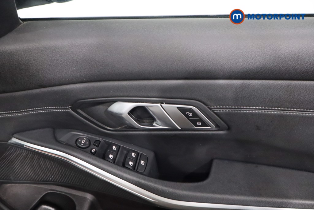 Used BMW 3 Series 2021 for sale - 77620157: Photo 32