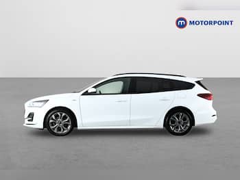 Used Ford Focus 2023 for sale - 79477779: Photo