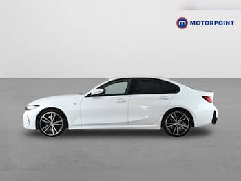 Used BMW 3 Series 2024 for sale - 79684238: Photo