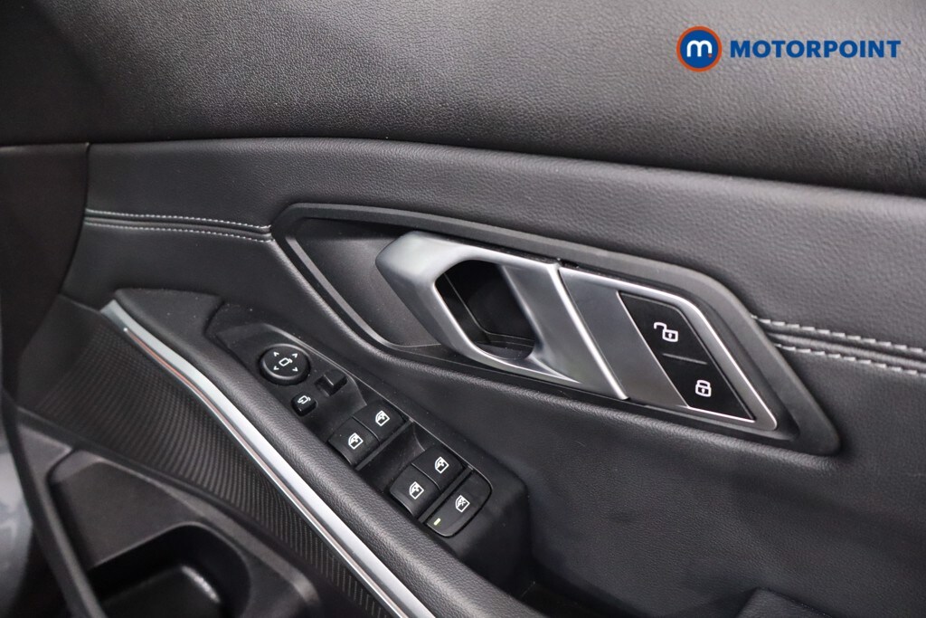 Used BMW 3 Series 2021 for sale - 77543168: Photo 35