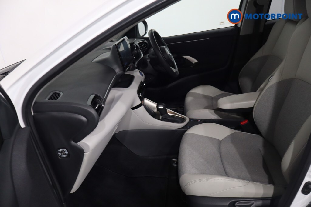 Used Toyota Yaris 2023 for sale - 78144919: Photo 12