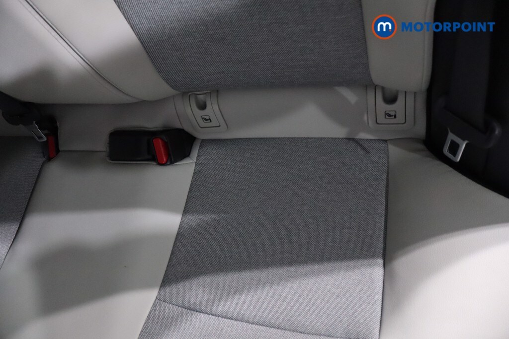 Used Toyota Yaris 2023 for sale - 78144919: Photo 36