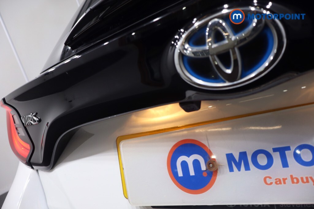 Used Toyota Yaris 2023 for sale - 78144919: Photo 46