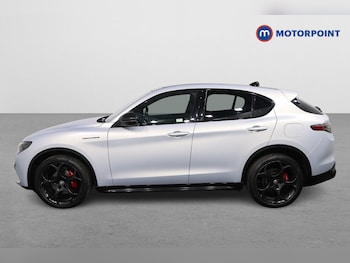 Used Alfa Romeo Stelvio 2024 for sale - 78271042: Photo