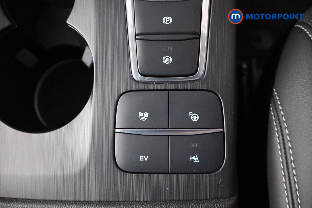 Used Ford Kuga 2023 for sale - 76862581: Photo 25