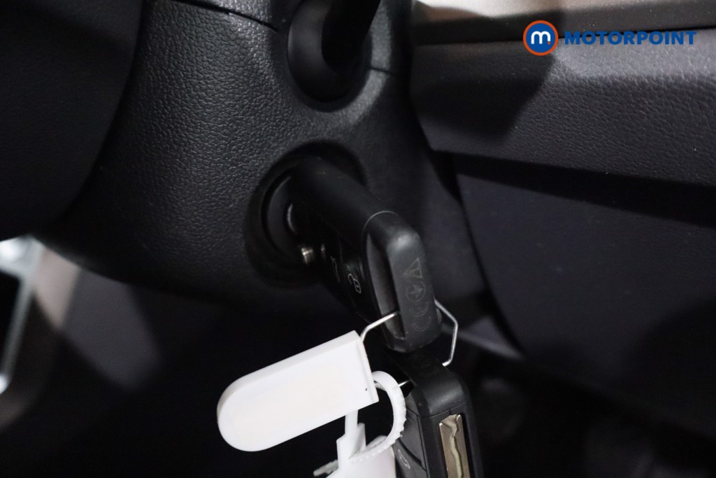 Used Volkswagen Polo 2020 for sale - 77104347: Photo 24