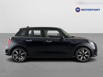 Used MINI Hatch 2023 for sale - 79685179: Photo