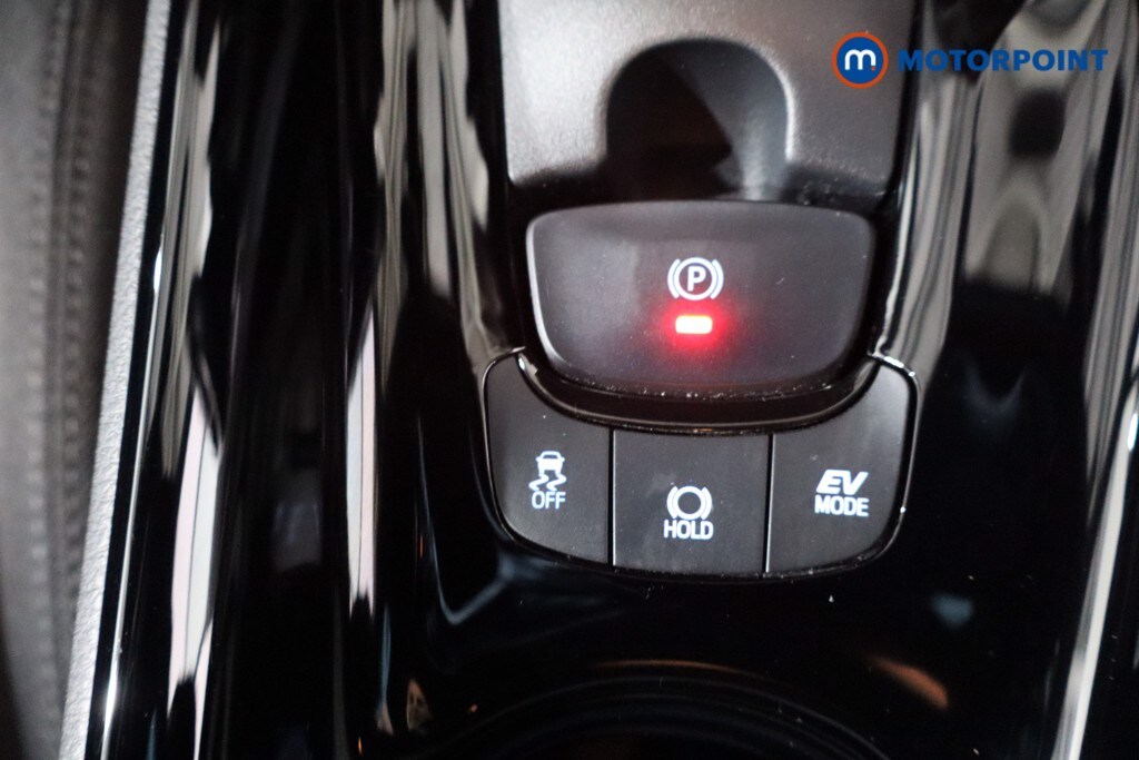 Used Toyota C-HR 2023 for sale - 76219504: Photo 29