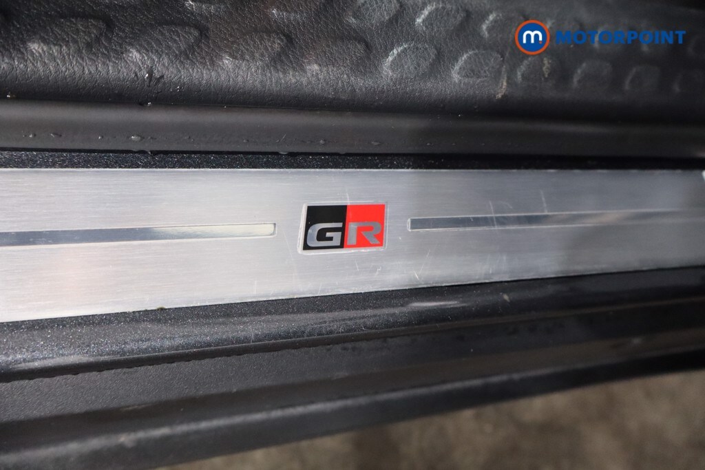 Used Toyota C-HR 2023 for sale - 76219504: Photo 32