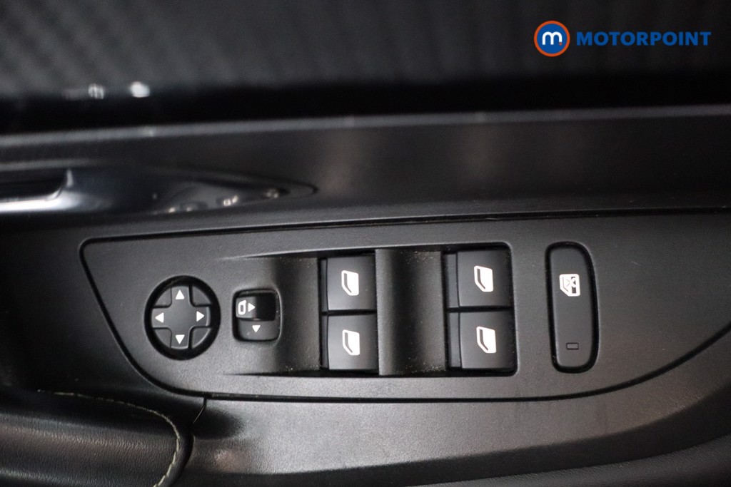 Used Peugeot 2008 2022 for sale - 76967987: Photo 26