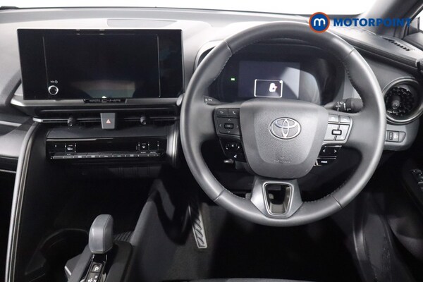 Used Toyota C-HR 2024 for sale - 76046728: Photo 11