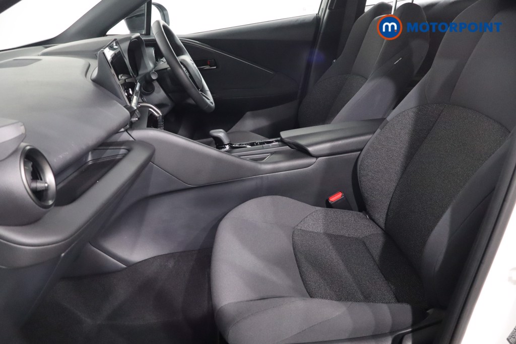 Used Toyota C-HR 2024 for sale - 76046728: Photo 12