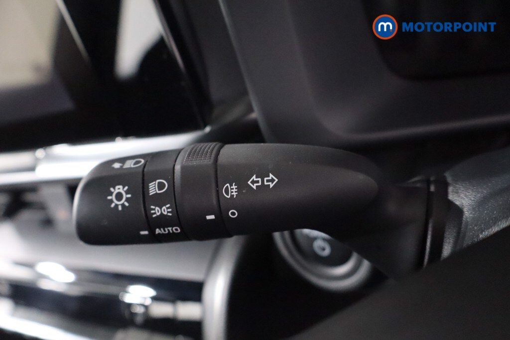 Used Toyota C-HR 2024 for sale - 76046728: Photo 28