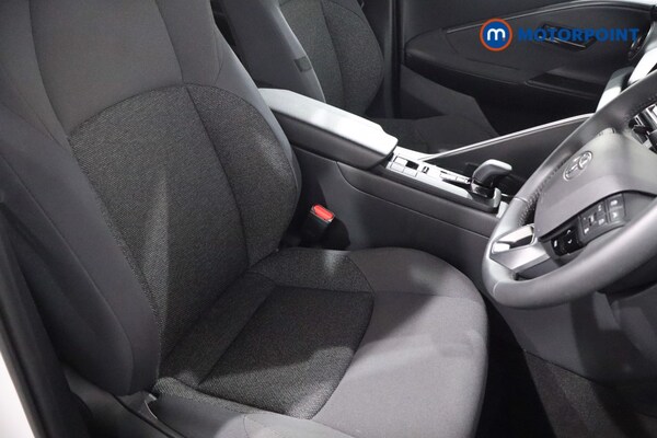 Used Toyota C-HR 2024 for sale - 76046728: Photo 33
