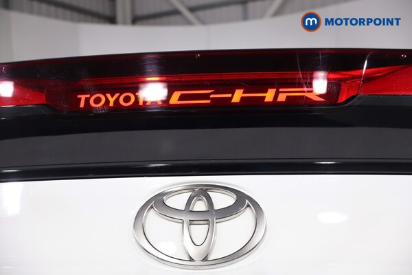 Used Toyota C-HR 2024 for sale - 76046728: Photo 44