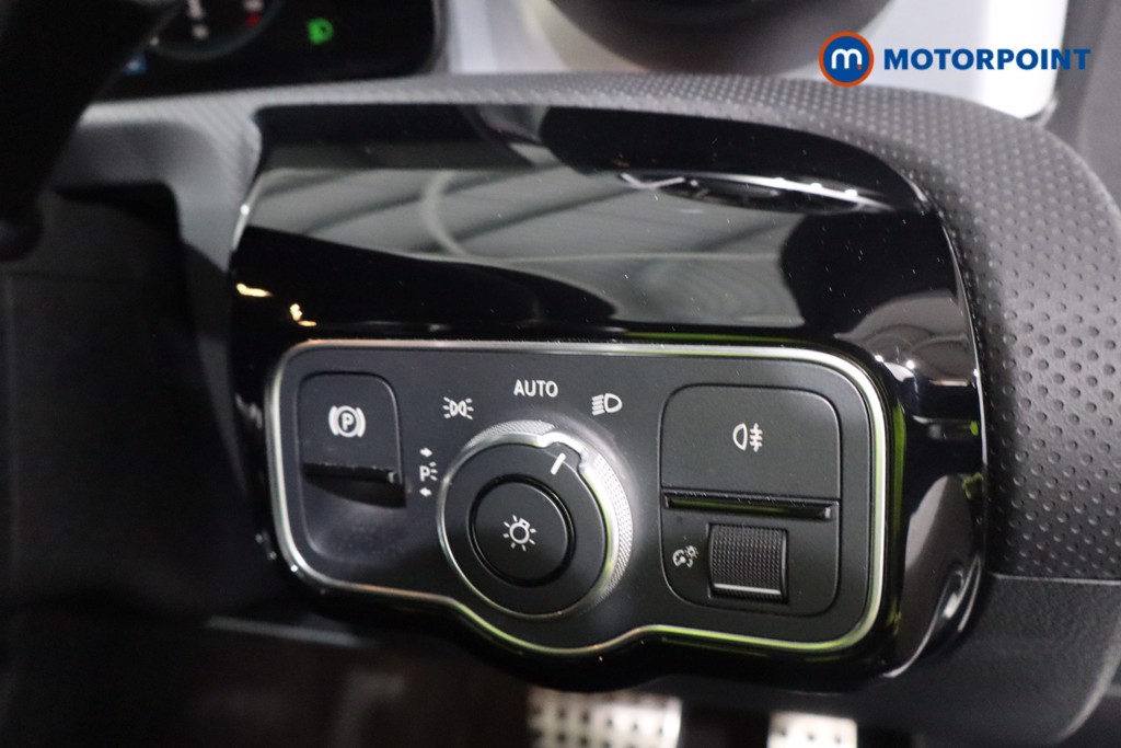 Used Mercedes-Benz CLA 2022 for sale - 77639742: Photo 25