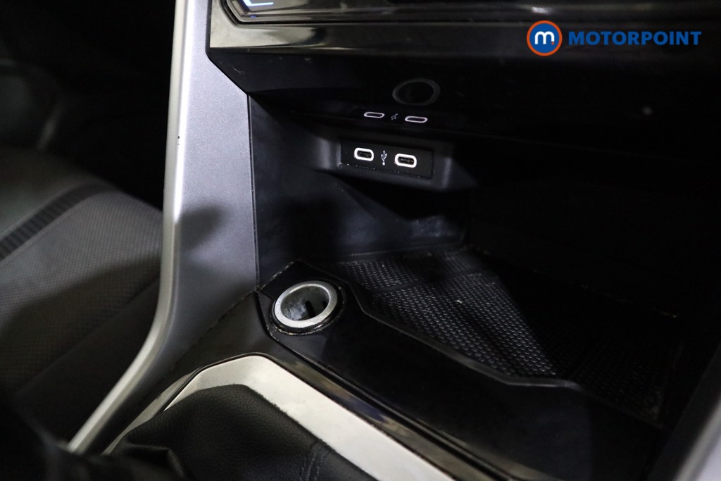 Used Volkswagen T-Roc 2022 for sale - 77543234: Photo 16