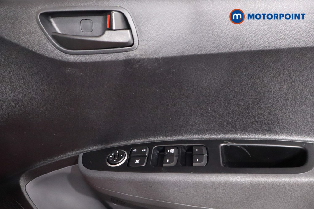 Used Hyundai i10 2019 for sale - 76394604: Photo 29