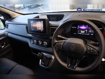 Used Renault Trafic 2025 for sale - 77194790: Photo